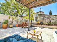✨ Maison de ville pleine de charme avec terrasse de 45 m² et revenus locatifs ✨ — photo 2