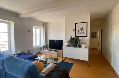 Appartement À Vendre — photo du bien