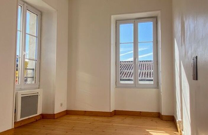 Appartement À Vendre — photo 4
