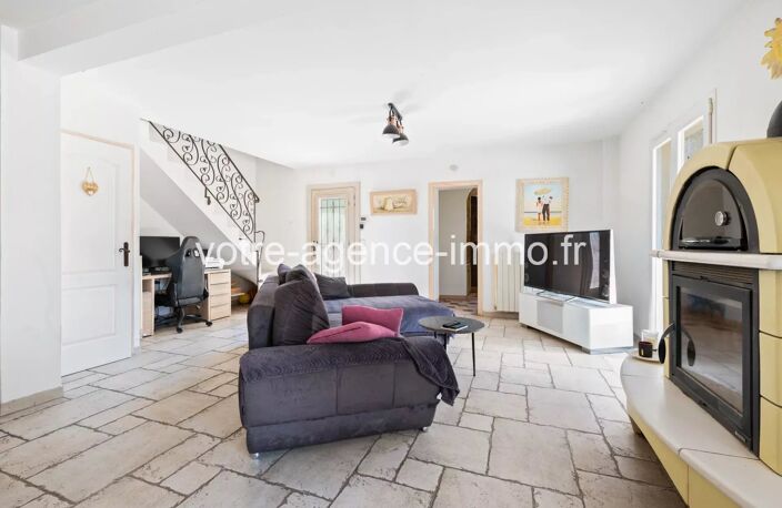 Peille, belle maison 105m² + garage 30m² Piscine + dépendance — photo 3