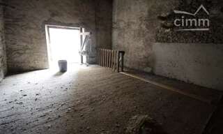 Garage  63 m² à vendre à Couiza (11190)