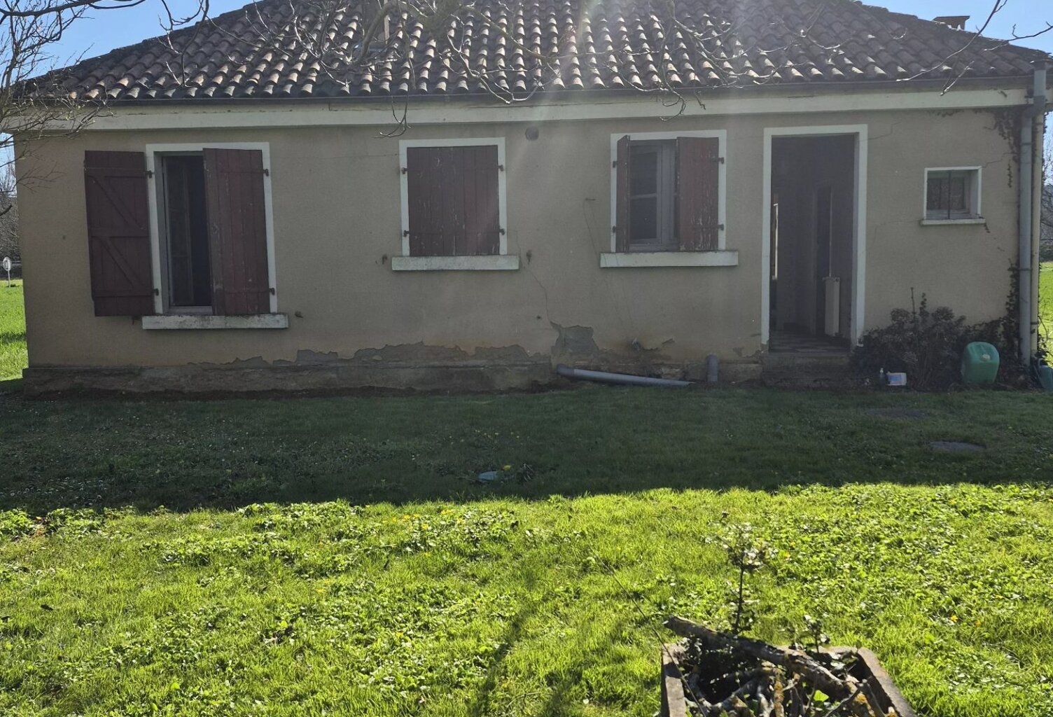 Ensemble immobilier  à réabiliter CASTELS ET BEZENAC — photo 1