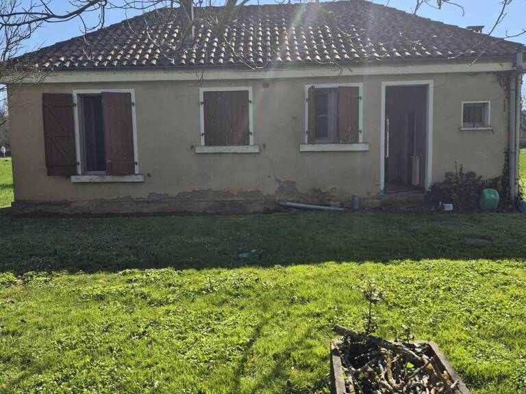 Ensemble immobilier  à réabiliter CASTELS ET BEZENAC — photo 1