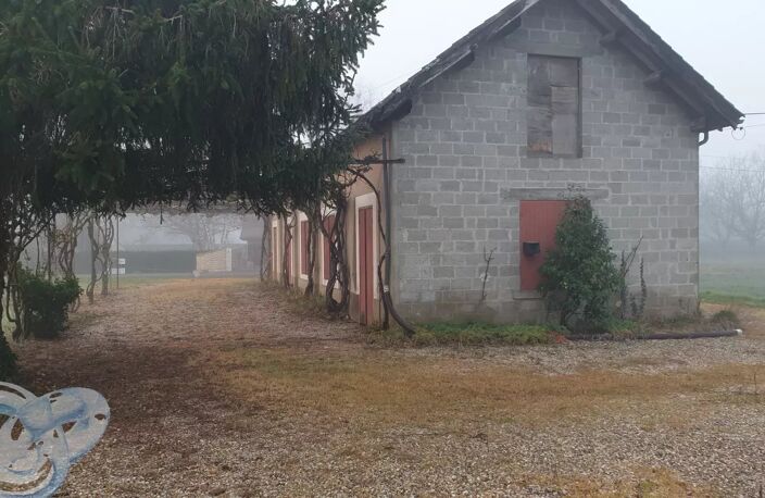 Ensemble immobilier  à réabiliter CASTELS ET BEZENAC — photo 4