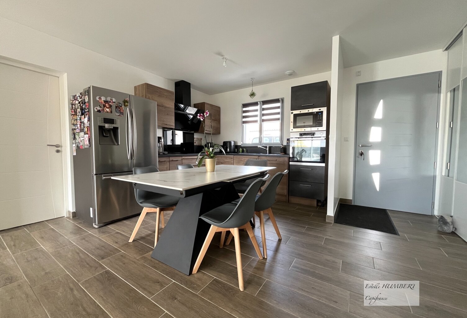 Maison Plain-Pied 96m2, suite, CROIX CHAPEAU (17) — photo 1