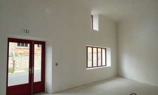 Commerce 11 Pièces 291 m² à louer à Bourg-Charente (16200)