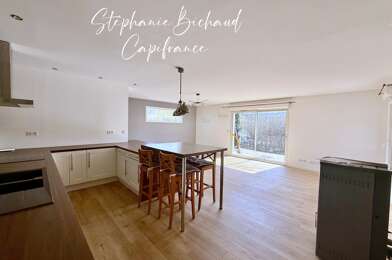 Maison 4 pièces 384000 €