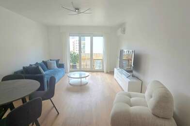 Appartement 3 pièces 2650 €