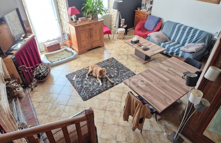 Maison à vendre 4 pièces MEURSAC (17) - Jardin — photo 5