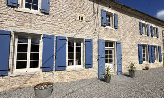 Maison 7 Pièces 221 m² à vendre à Loiré-sur-Nie (17470)