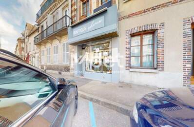 Immeuble avec salon de coiffure — photo du bien