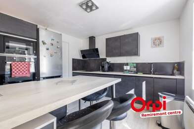 Appartement 5 pièces 104000 €