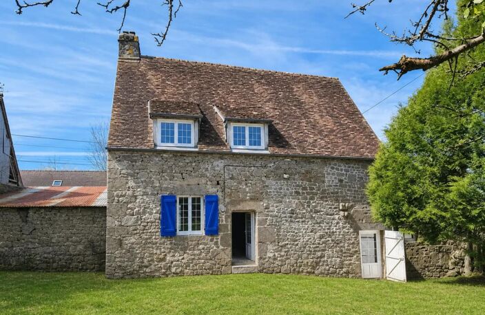 Maison historique de 180 m² à Magny-le-Désert — photo 2