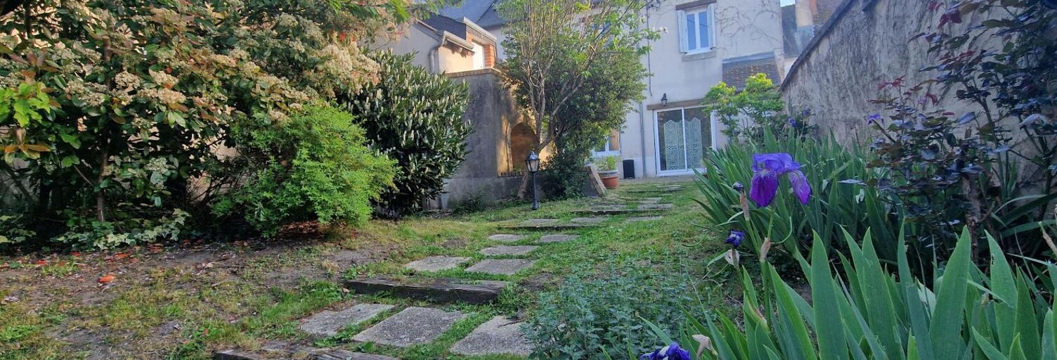 Maison 8 Pièces 215 m² à vendre à Chécy (45430)