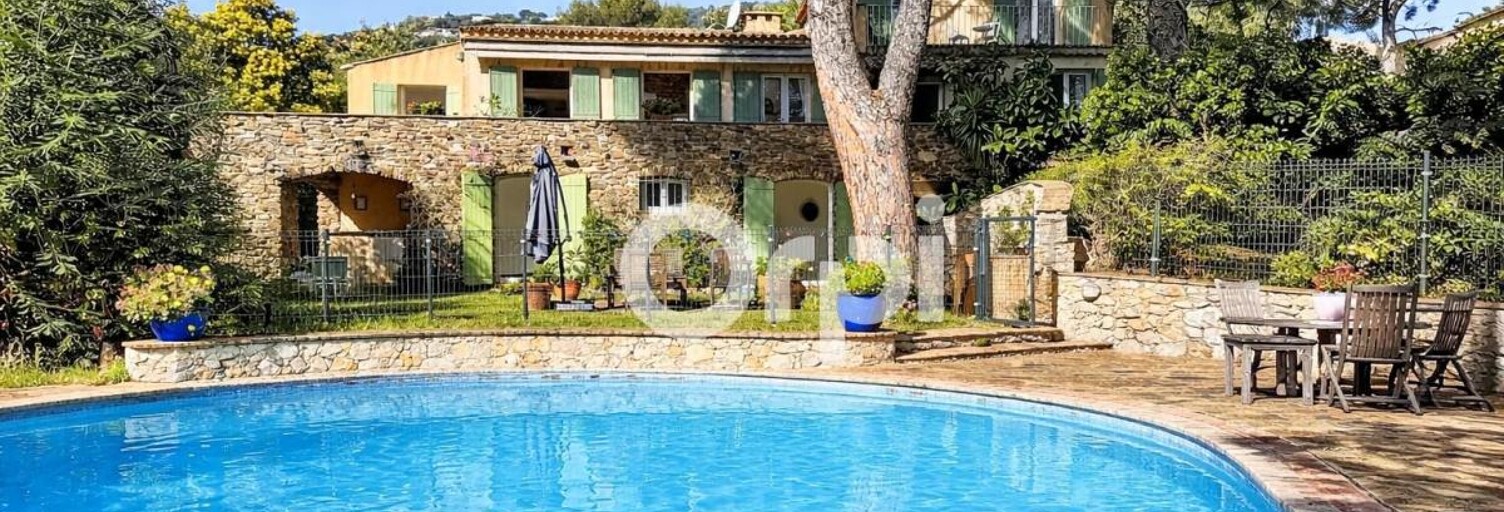 Maison 13 Pièces 279 m² à vendre à Cavalaire-sur-Mer (83240)