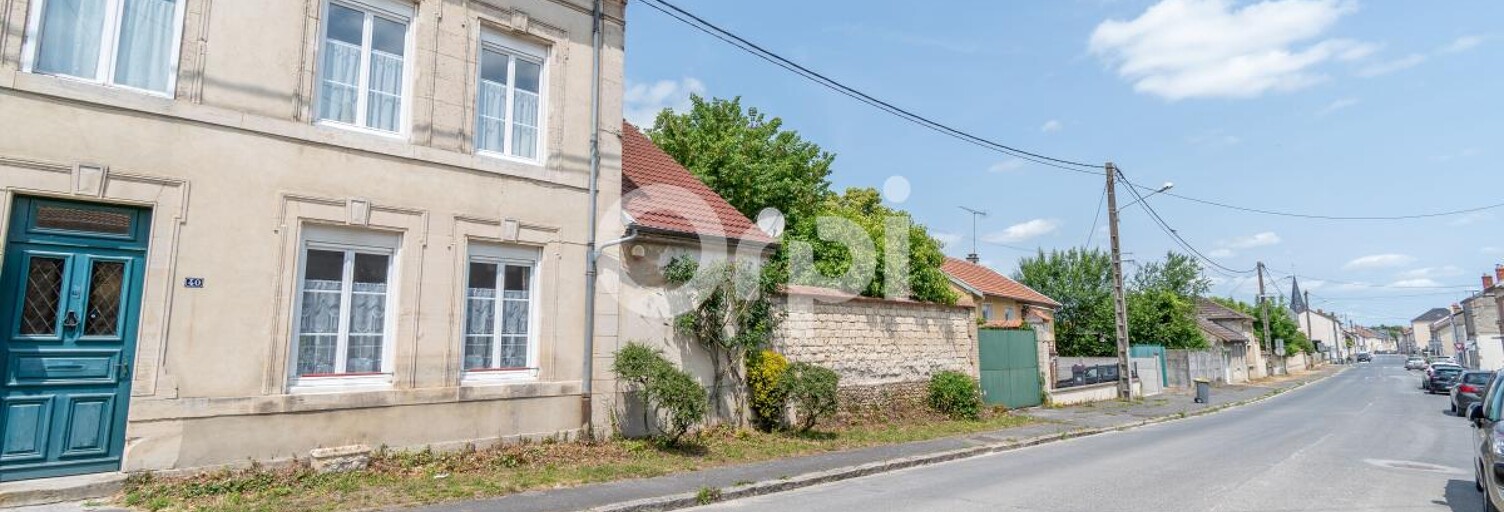 Maison 7 Pièces 213 m² à vendre à Isles-sur-Suippe (51110)