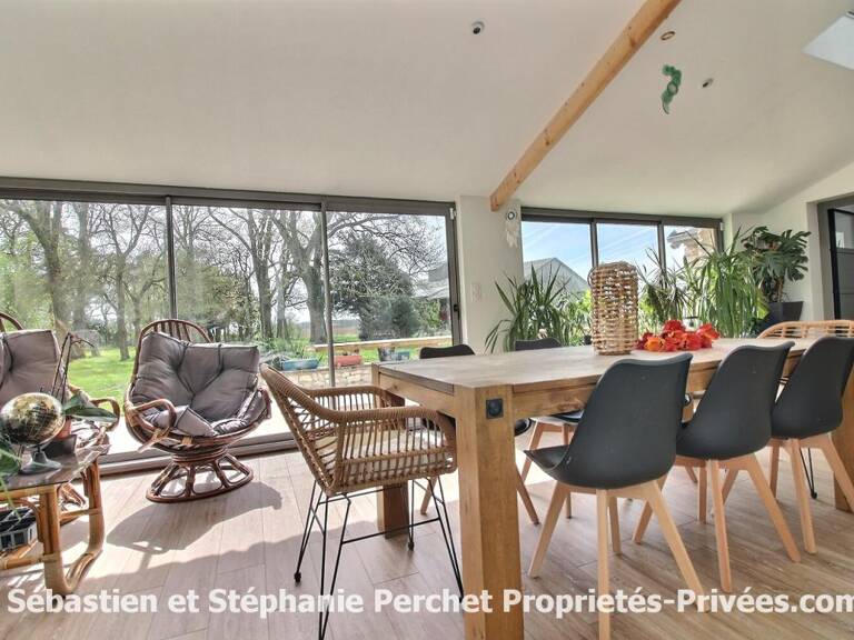En exclusivité - Corps de ferme  362 m² - 8 chambres -terrain 1,2 ha - granges 500 m² — photo 1