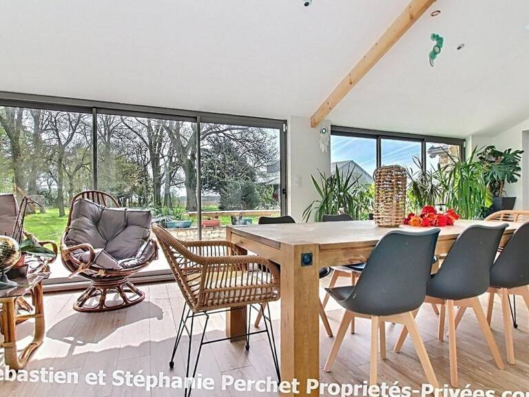 En exclusivité - Corps de ferme  362 m² - 8 chambres -terrain 1,2 ha - granges 500 m² — photo 1