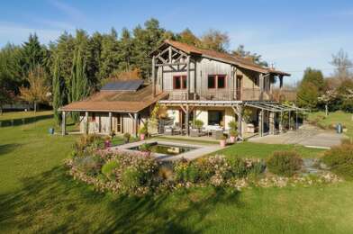 Maison 8 pièces 445480 €