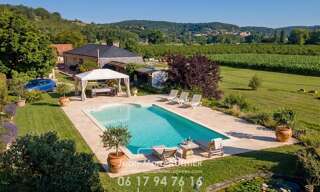 Maison 6 Pièces 228 m² à vendre à Saint-Cyprien (24220)