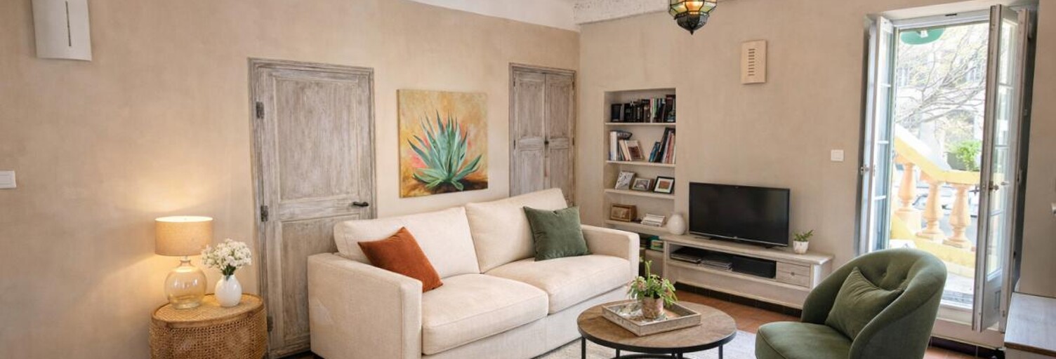 Maison 6 Pièces 180 m² à vendre à Claviers (83830)