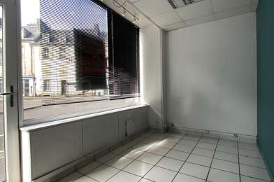 Commerce 2 pièces 49180 €