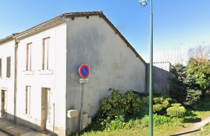 Commerces accessibles à pieds, jardin clos, garage — photo 4