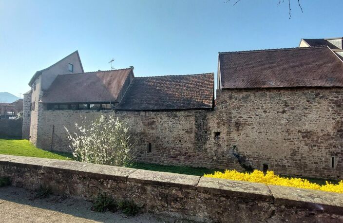 Maison authentique 102 m², 4 pièces, terrasse, garage, louée — photo 4