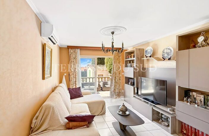 Maison 97m² , Jardin, Terrasse, Piscine sur Parcelle de 411m² - La Fourragère - Marseille 12ème — photo 3