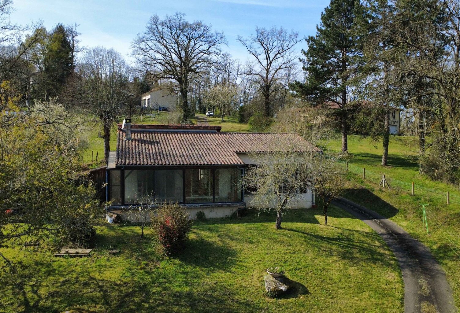 Maison — photo 1