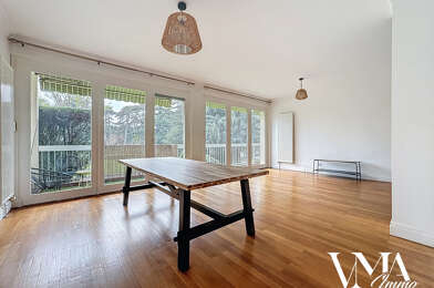 Appartement 4 pièces 210000 €