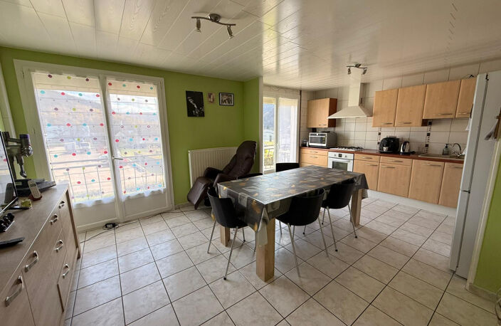 Pavillon sur sous-sol, Selam, 5 pièces,  sur terrain de 10,8 — photo 3