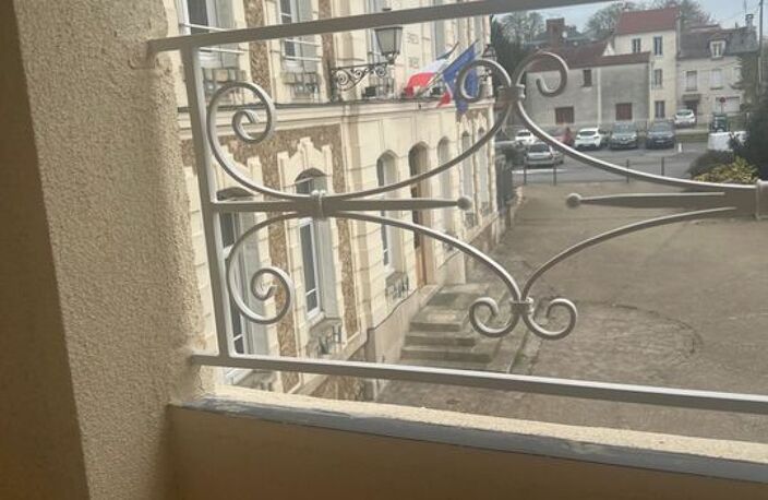 Immeuble avec Deux Appartements et un Grand Garage dans centre — photo 3