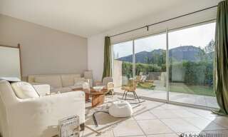 Appartement  120 m² à vendre à Cassis (13260)