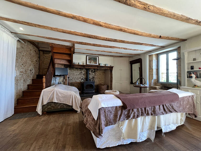 Demeure en pierre avec dependances, Villefranche du Perigord — photo 1