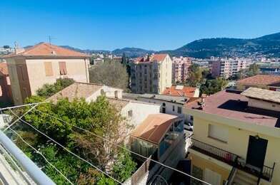 Appartement 3 pièces 240000 €