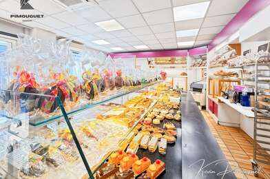 Commerce  313600 €