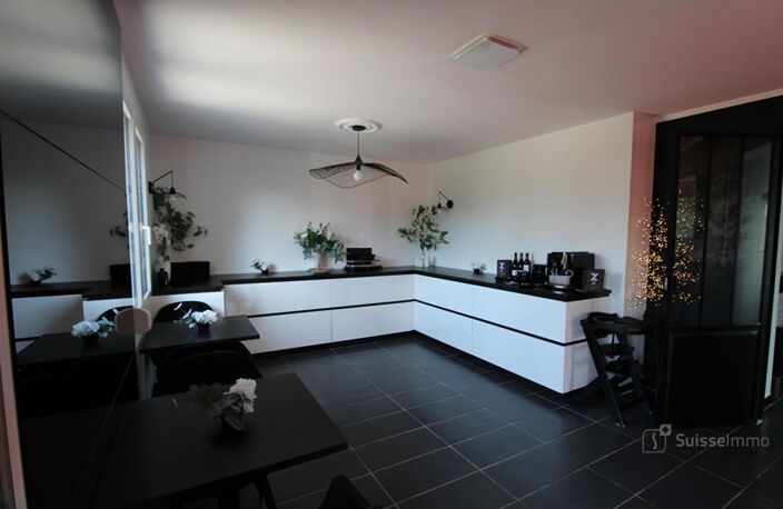 Maison Besançon 6 pièce(s) 147.15 m2 — photo 2
