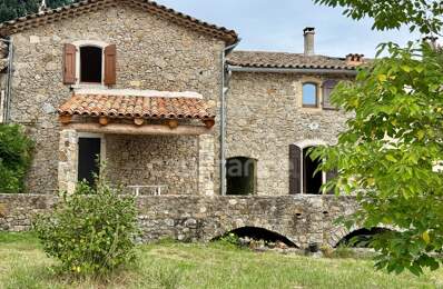 Maison bourgeoise mitoyenne à vendre 9 pièces COLOGNAC (30) terrain env. 1600m2 — photo du bien