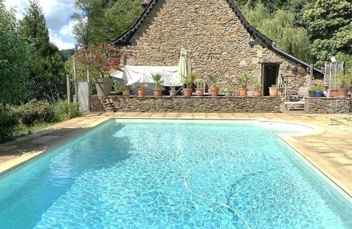 RARE:  Moulin auvergnat authentique au bord d'un ruisseau — photo 3