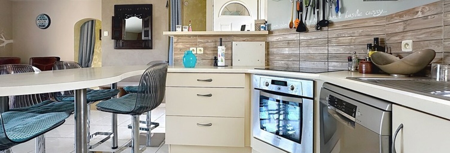 Maison 5 Pièces 104 m² à vendre à Sainte-Verge (79100)