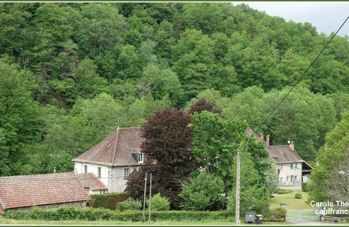 Dpt Creuse (23), à vendre FELLETIN propriété de 580 m2 - Dépendances - Terrain de 1ha 5841 — photo 2