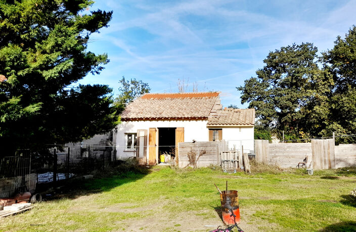 DEPT 13 - Orgon - maison doublée en pierre 4 chambres avec g — photo 3