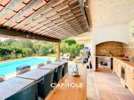 VALLAURIS - Villa 5 pièces  de 231 m² édifiée sur un terrain de — photo 2