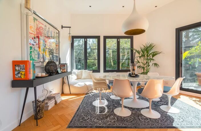 VENTE - MARSEILLE - 13009 - APPARTEMENT D'EXCEPTION - 3 CHAMBRES — photo 3