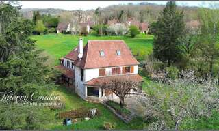 Maison 10 Pièces 181 m² à vendre à Pechs-de-l'Espérance (24370)