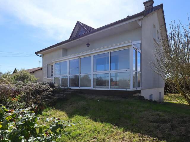 Maison 3 chambres avec garage sur terrain de 620m2 — photo du bien