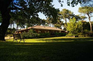 Maison 8 pièces 2400000 €