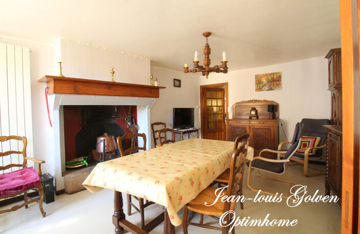 Maison de caractère ~90 m² dans village fortifié – charme et potentiel- 4 pièces — photo 3