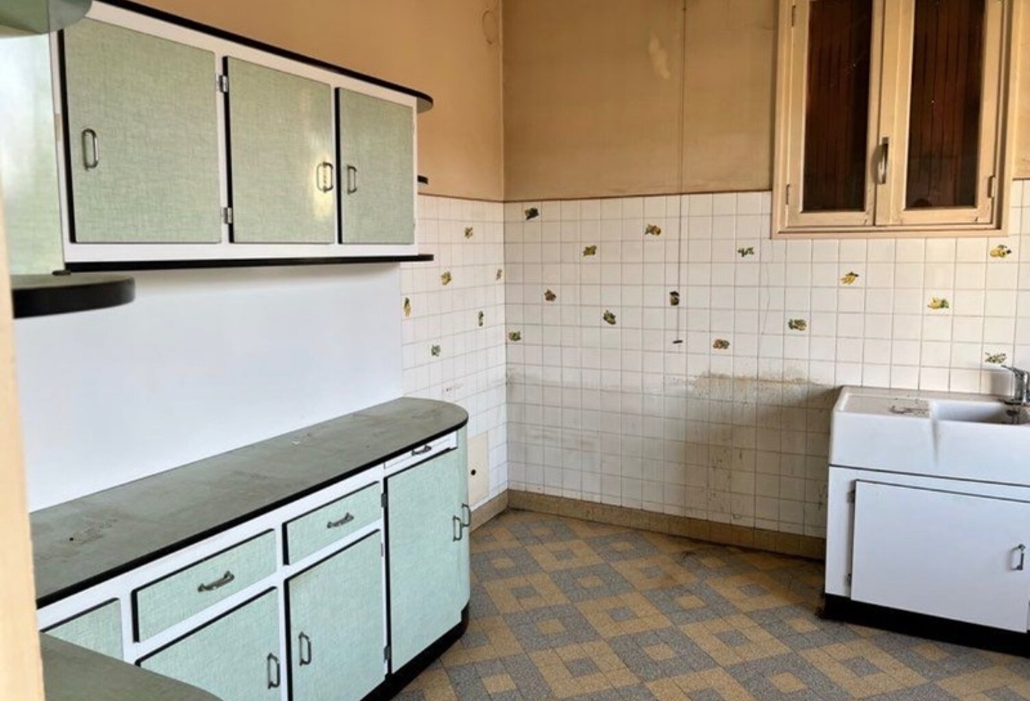 Maison avec fort potentiel a rénover LIMOGES (87) — photo 1